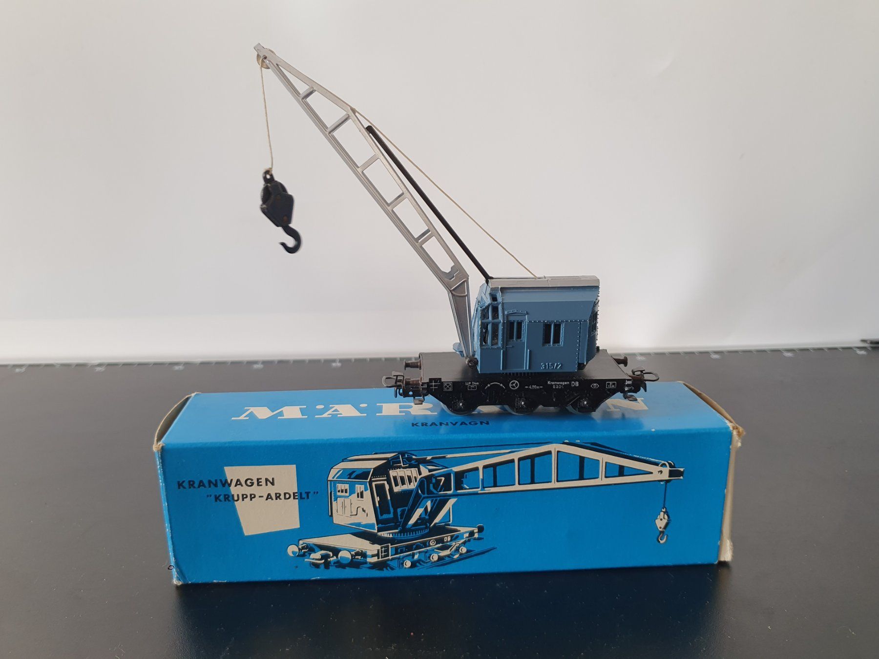 Märklin Trains électriques: MÄRKLIN: KRANWAGEN 4611 OVP – D'occasion à Biglen par taunus82