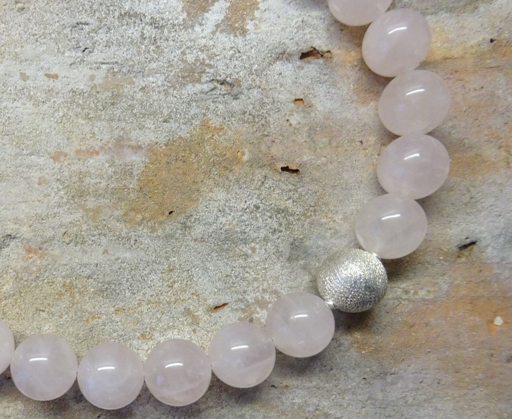 Catenine: Rosenquarz Kette – Usato da Esslingen venduto da FetteSchnecke 1