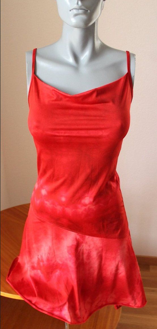 Vestiti: Kleid ,verm. Gr. 36 – Usato da Locarno venduto da madame-tus-sauds
