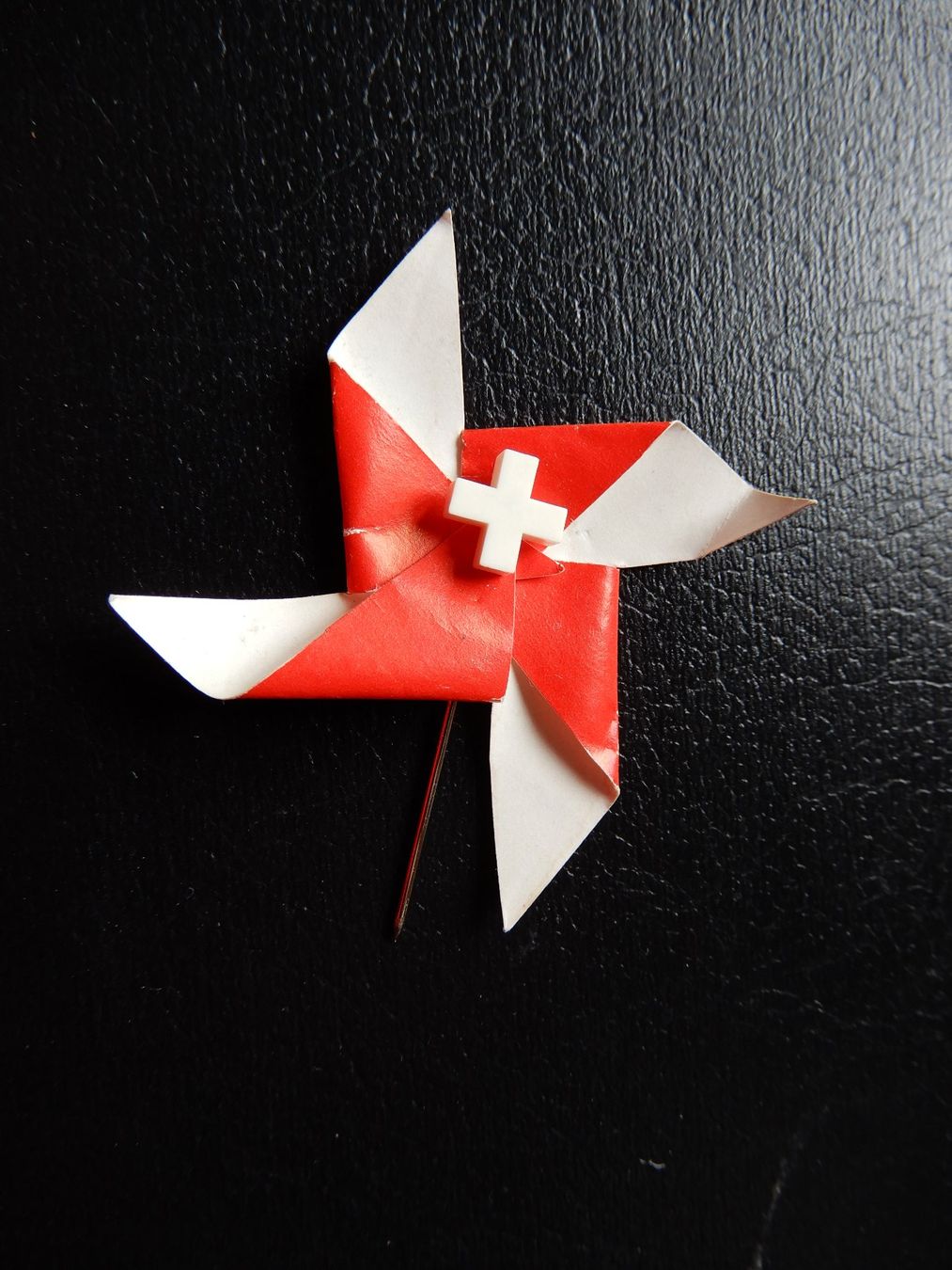Swiss Placchette & Badge: 1. August Abzeichen 1988 – Usato da Senèdes venduto da Framboise52