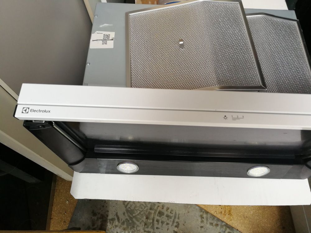 Electrolux Cappe di aspirazione: Dunstabzugshaube & Dampfabzug    ELECTROLUX – Usato da Spreitenbach venduto da Space_X 2
