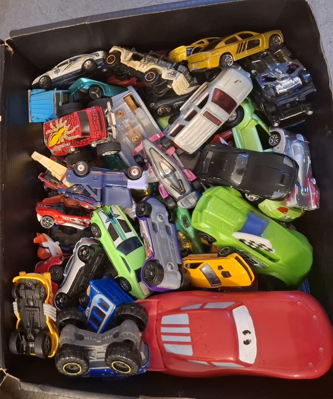 Spielzeuge: Spielzeugautos diverse Marken – Gebraucht aus Rickenbach LU von mimy545