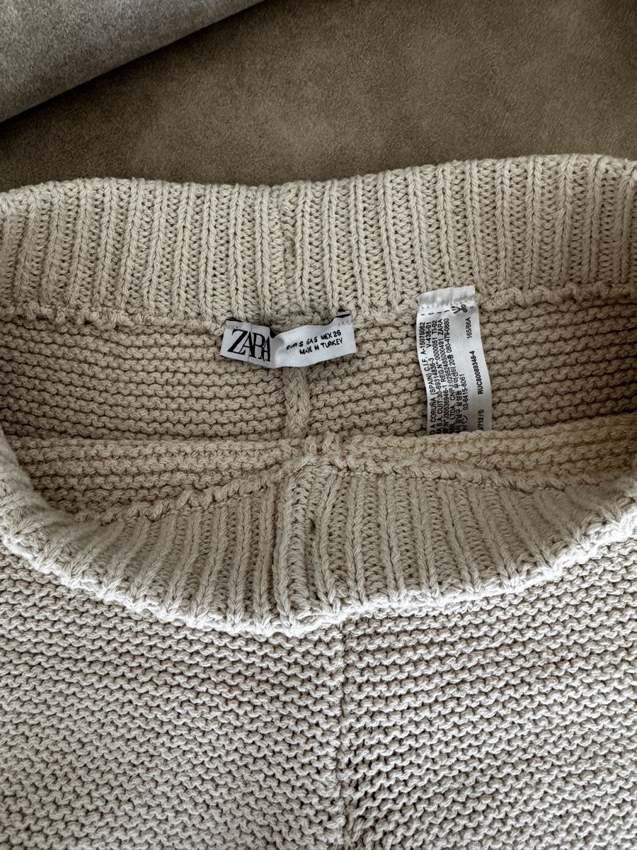 Zara Pantaloni: Zara Strickshorts in S – Usato da Effretikon venduto da elt567 1