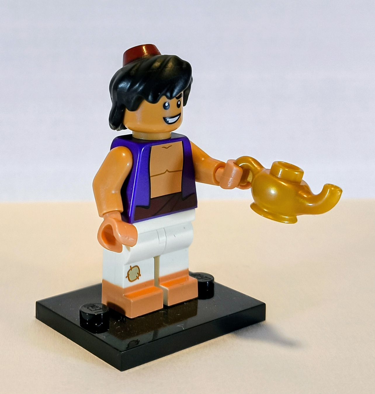 Lego Kit di costruzioni: Lego Minifigures Disney - Aladdin – Usato da Muri AG venduto da Kramsi