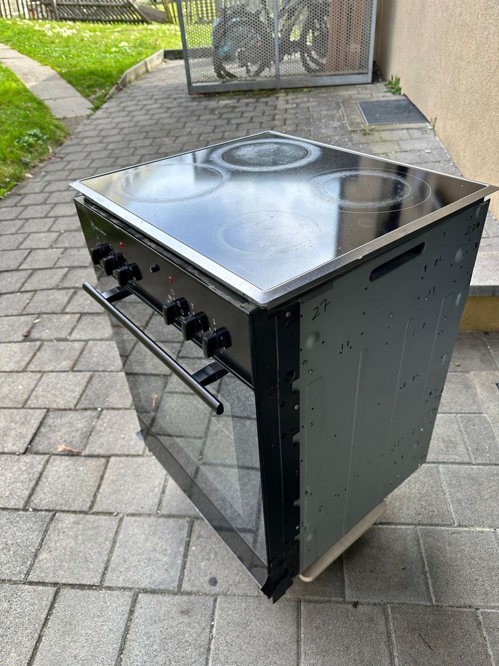 V-Zug Forni: Backofen mit Glaskeramik V-ZUG – Usato da Spreitenbach venduto da Space_X 2