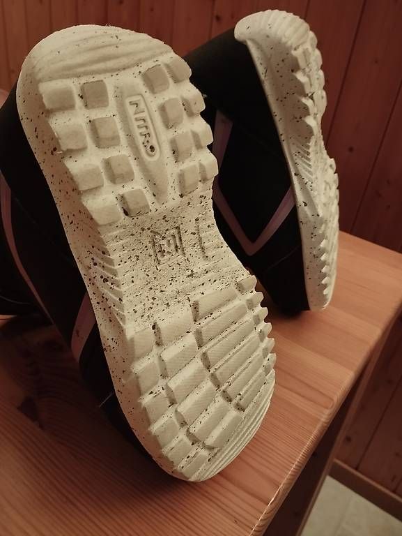 Scarpe per ragazze: Boots snowboard Nitro BOA 23.5 – Usato da Cudrefin venduto da Titanium01 2