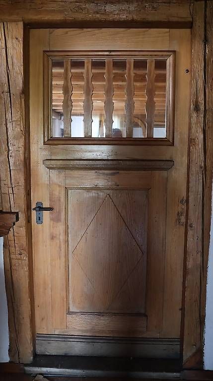 Porte: Antike Holztüre mit Fenster – Usato da Sutz venduto da Anker06 2