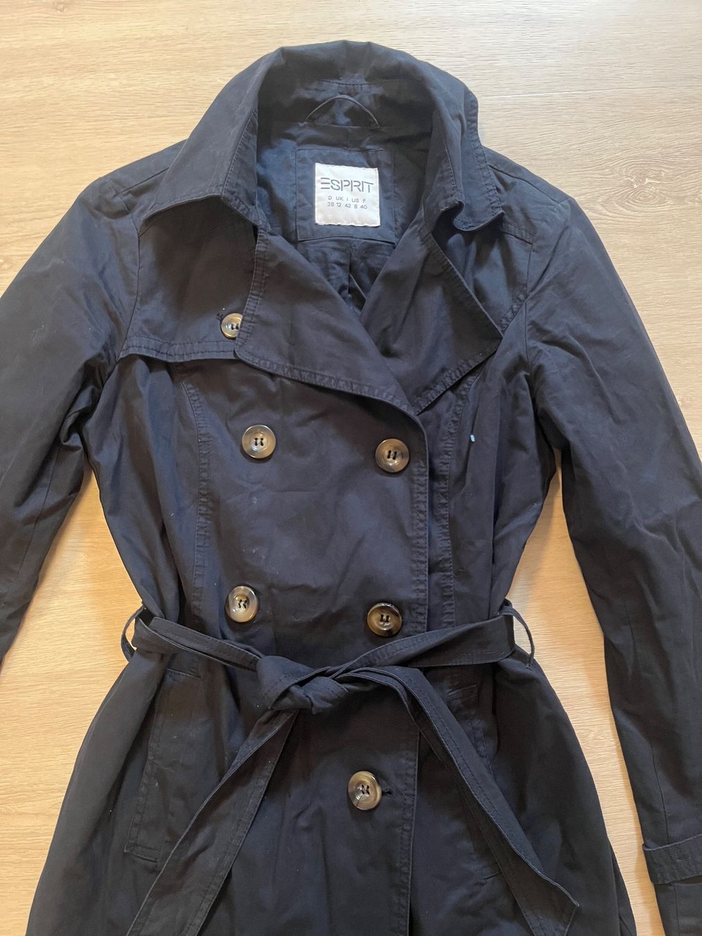 Esprit Giacche: Esprit Damen Jacke Trenchcoat Gr. 38 – Usato da Frauenfeld venduto da cookies_and_cream 1
