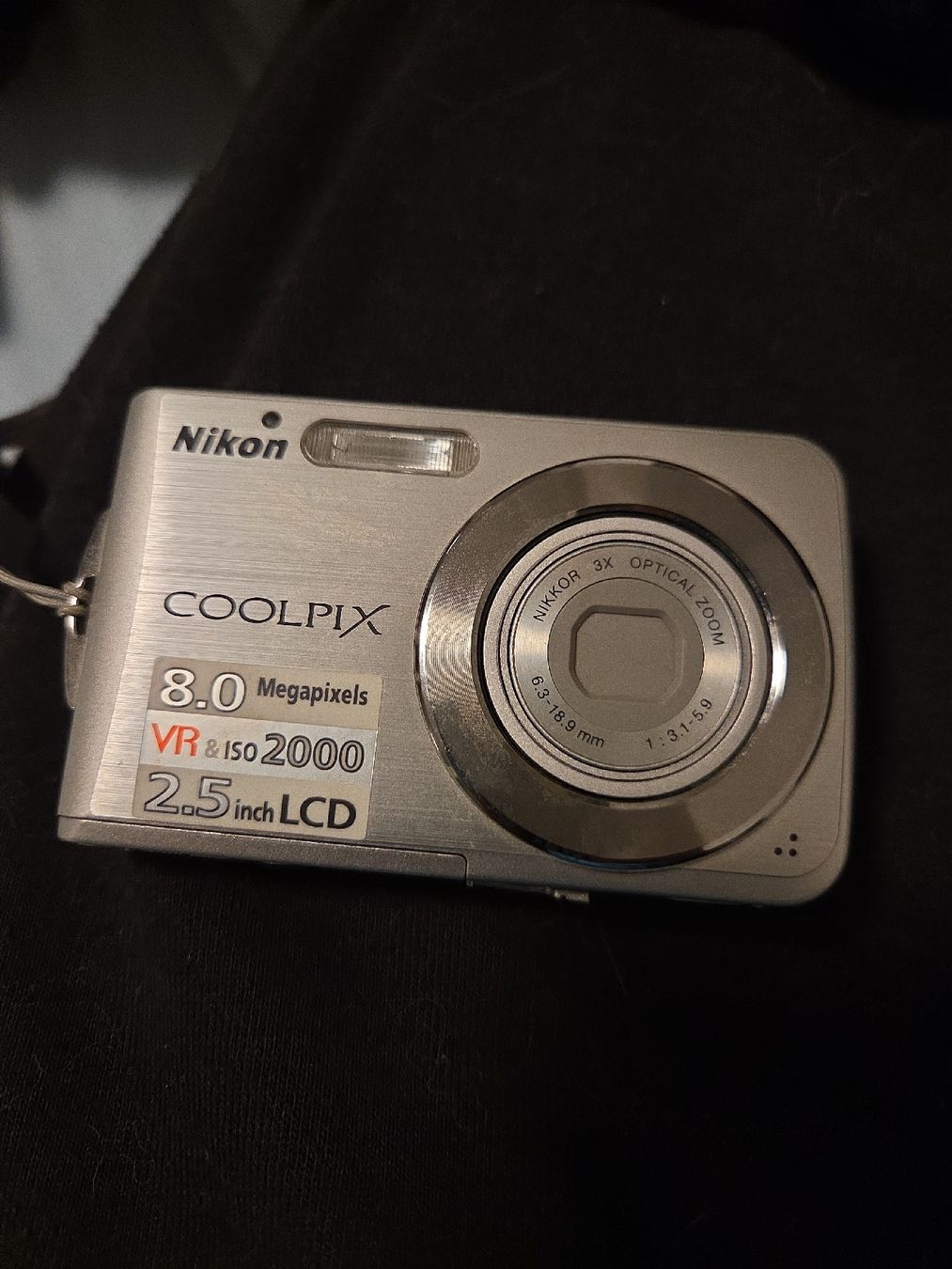 Nikon Fotocamera: Nikon Coolpix S210 Digitalkamera mit Ladegerät – Usato da Morschach venduto da bluefisch396 1