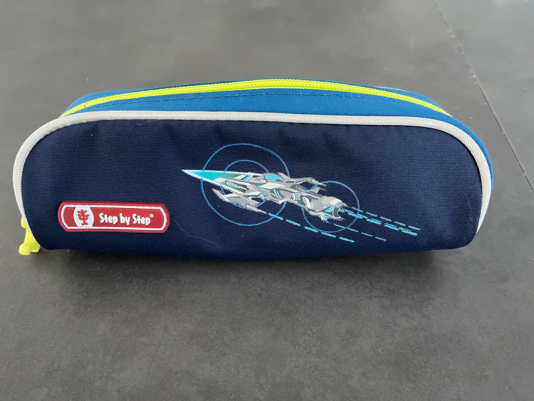 Step by Step Schüler-Etuis: Step by Step Federmäppchen, Schlampermäppchen, Etui – Neu (gemäss Beschreibung) aus Gutenswil von jump4joy
