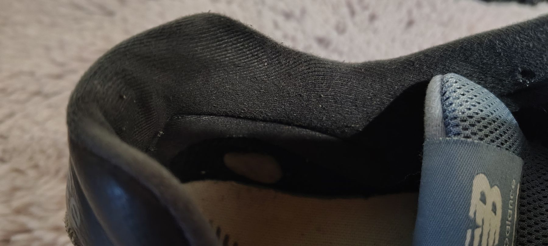 Chaussures hommes: new balance Schuhe  – D'occasion à Zwingen par mom_9krn 2