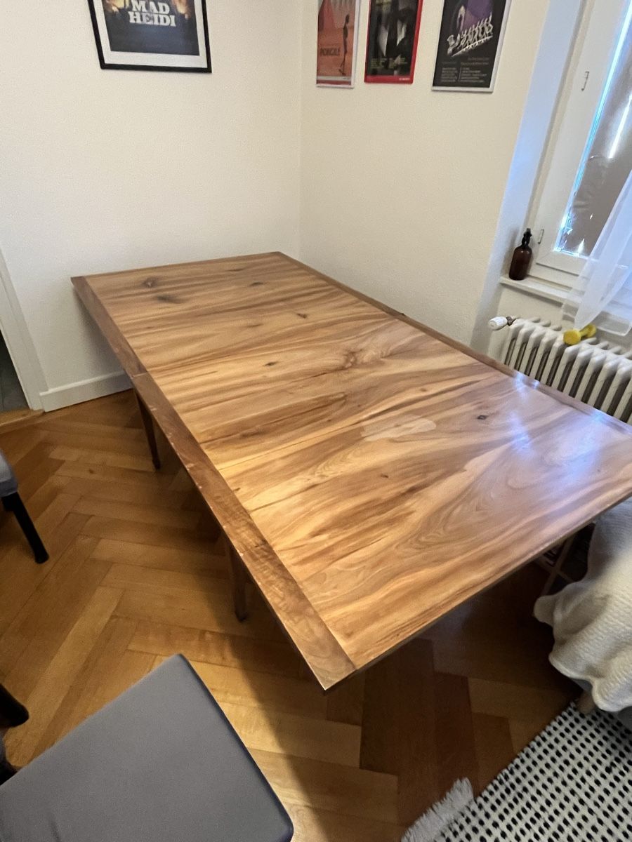 Tavoli: Table en bois massif vintage – Usato da Genève venduto da Majikamu 5