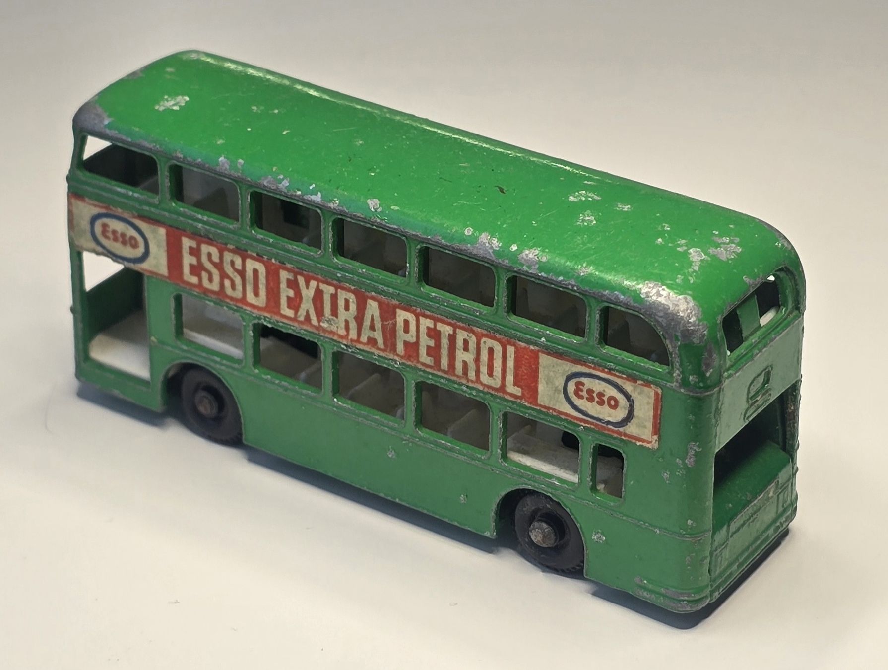 Matchbox Modellini d'auto: Matchbox Daimler Bus – Usato da Kirchberg BE venduto da HotWheelsSammler 1