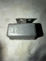 Bosch Relais 0 332 514 107 12V 15A gebraucht</div>