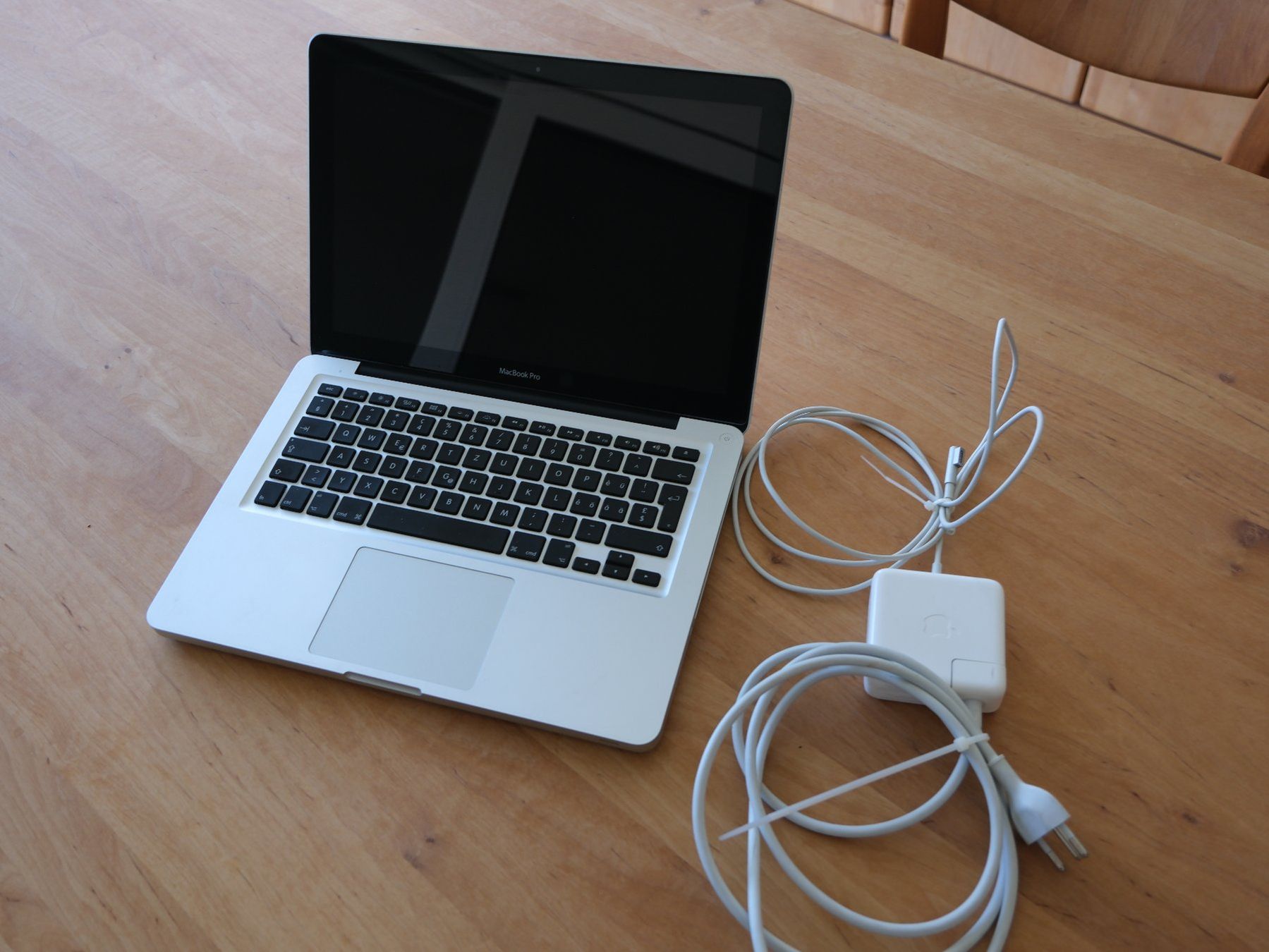 Apple Notebooks: Macbook Pro (Mid 2012) 13inch – Gebraucht aus Horn von Juergstr 1