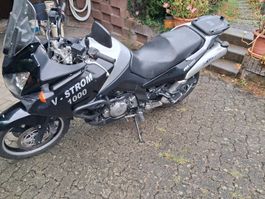 sutuki v-strom 1000 DL