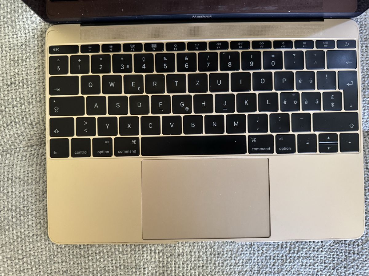Apple Notebooks: MacBook 12 Zoll – Defekt aus Adliswil von Busys 2
