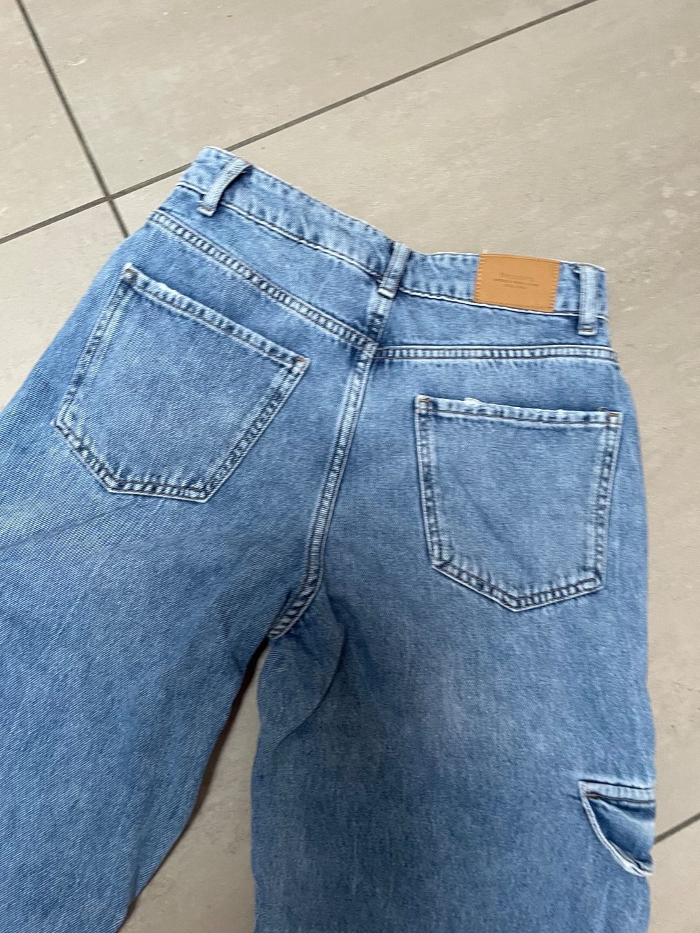 Bershka Jeans: Jeans von Bershka – Nuovo (secondo la descrizione) da Sigriswil venduto da ck56 4
