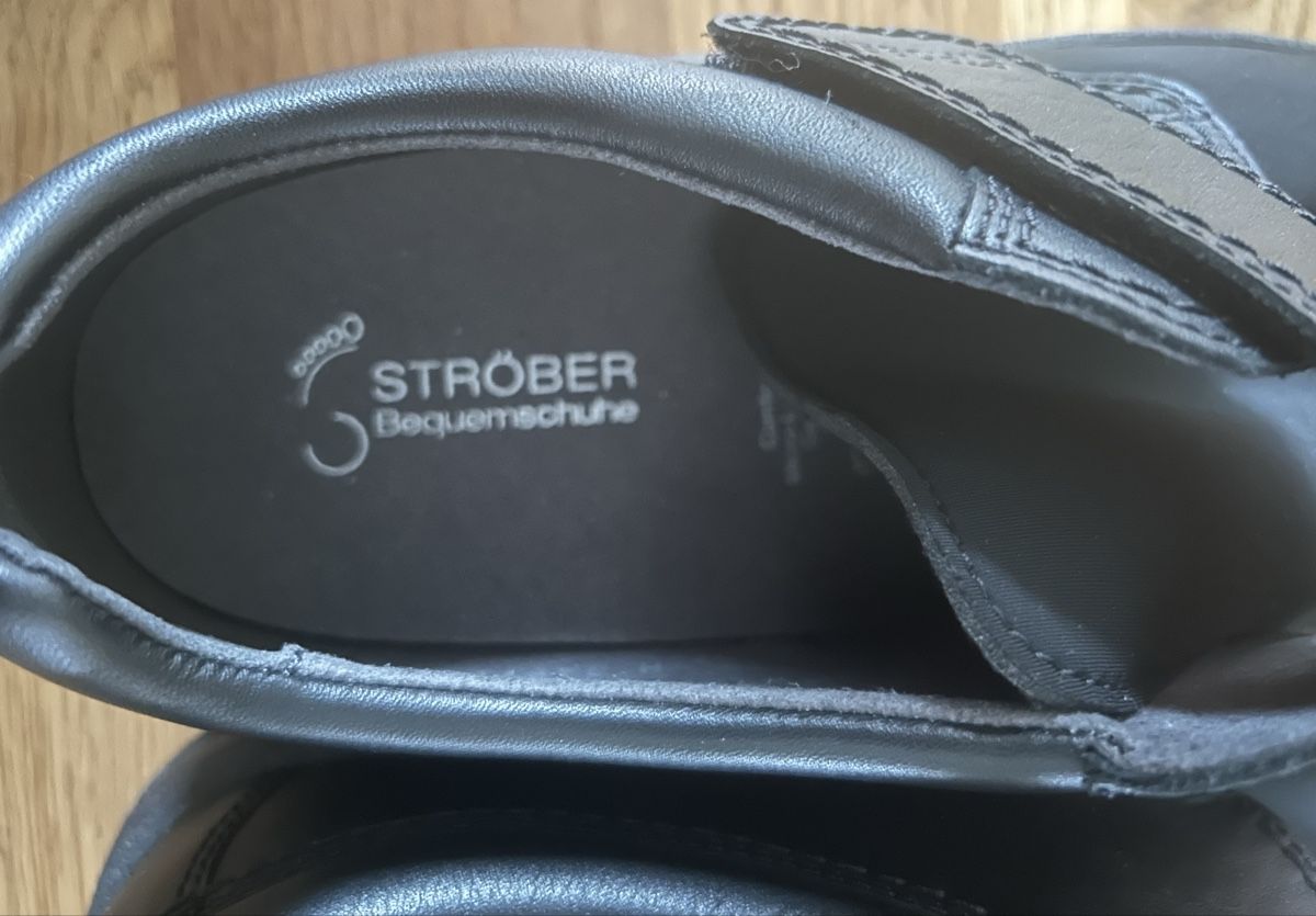 Scarpe da uomo: Schuhe mit Klettverschluss, Gr. 43 – Nuovo (secondo la descrizione) da Urdorf venduto da Bailey72 2