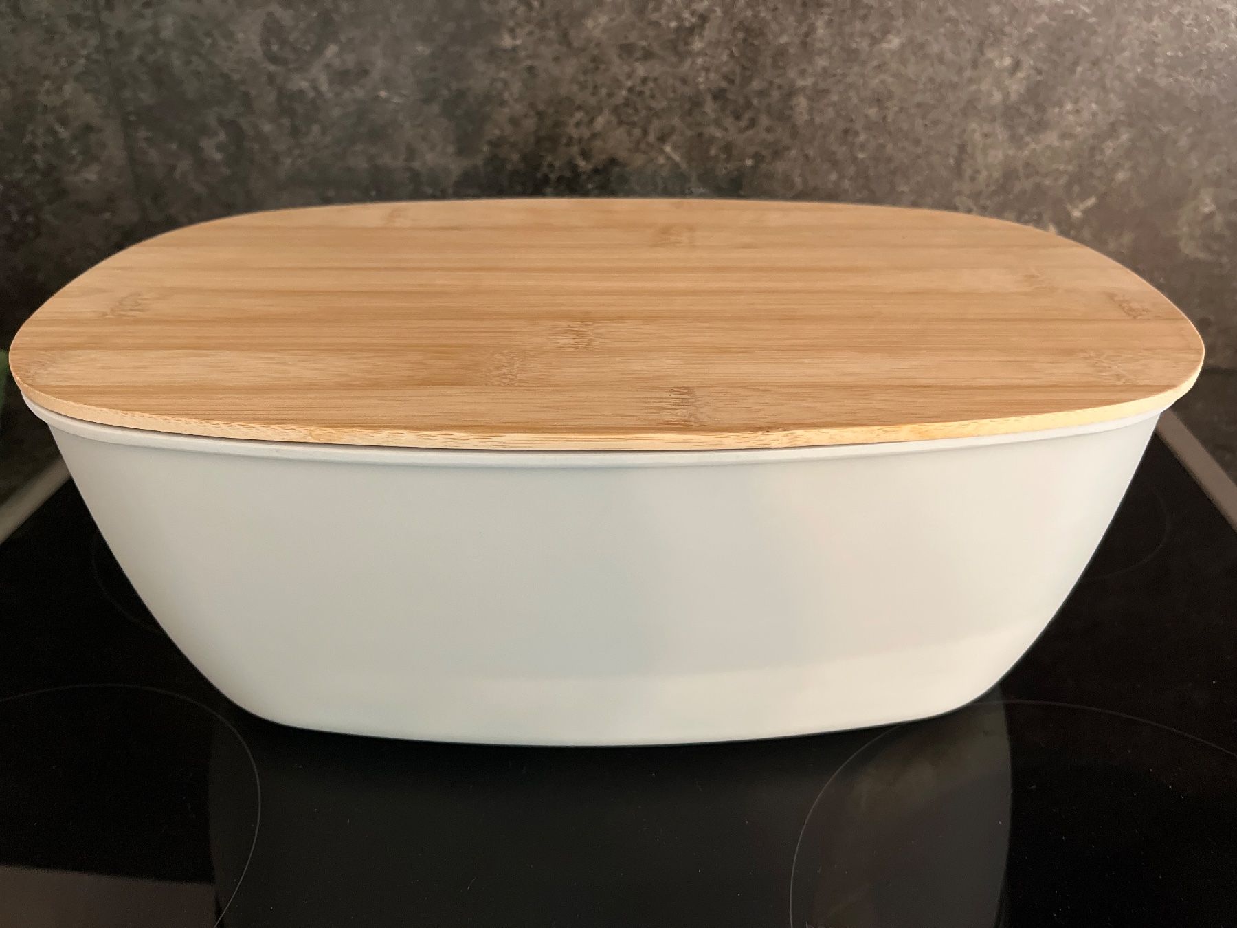 Cucine complete: Brotbox mit holzdeckel – Usato da Visp venduto da Uranus8416