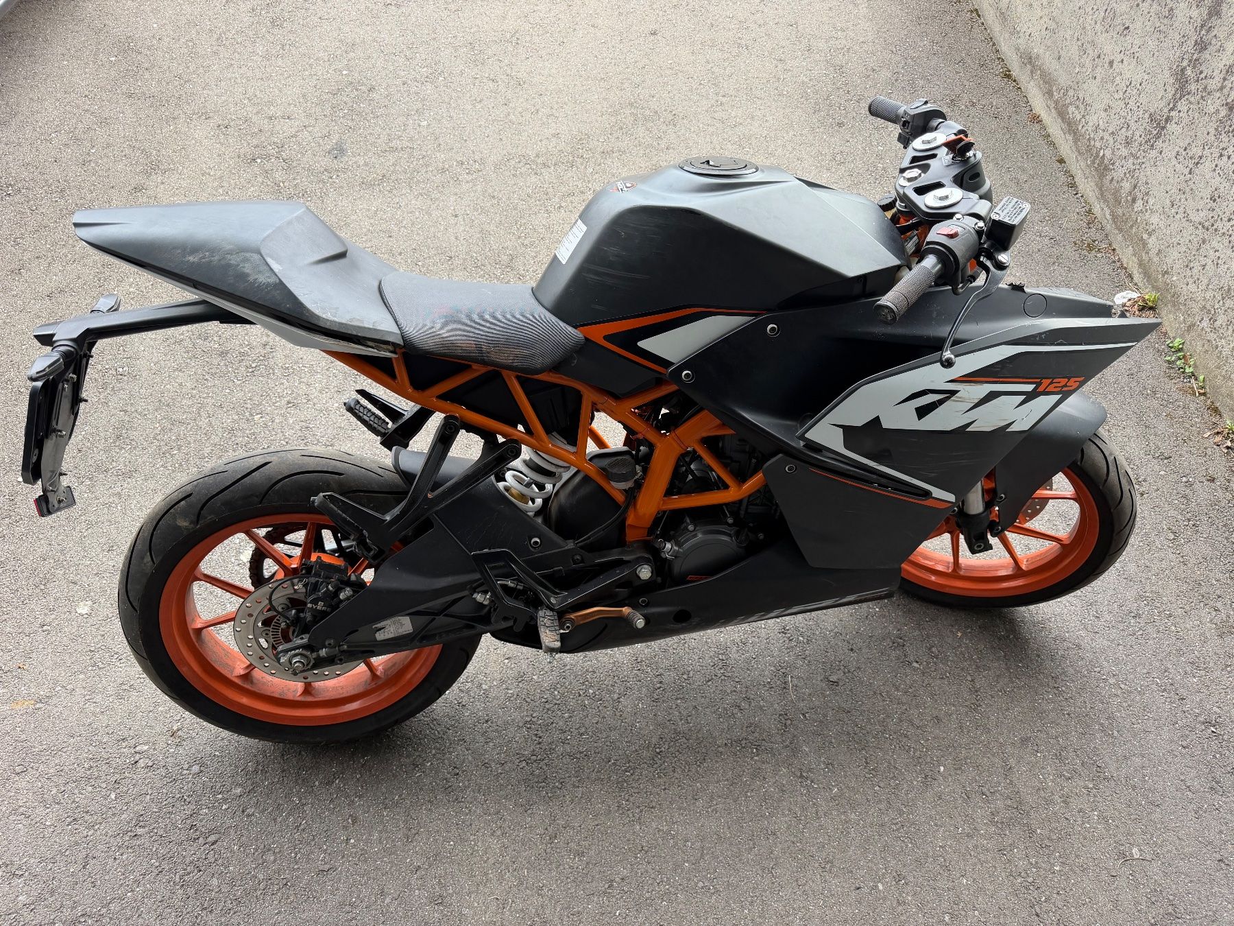 KTM Strada: KTM  RC 125 – Difettoso da Othmarsingen venduto da ser_k5t9 5