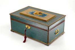B0394 Antike Windhundskulptur-Schatulle aus England ~1920