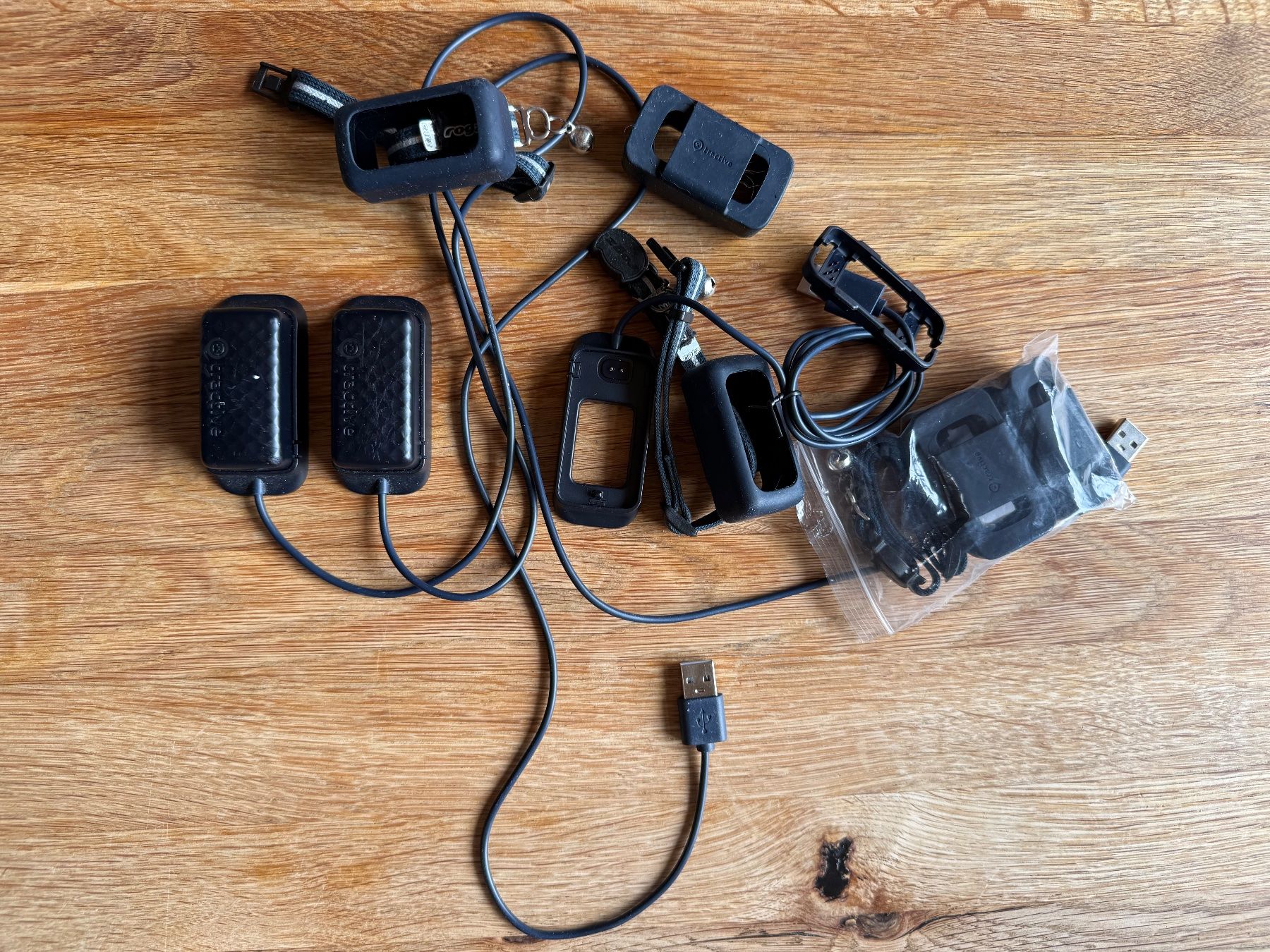 Antennes GPS: 2x Tractive GPS – D'occasion à Grächen par lokglider