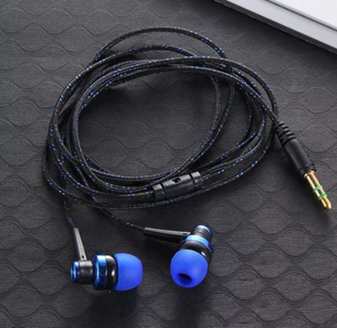 Cuffie: Casque audio avec microphone et prise jack 3,5 mm – Nuovo e nell'imballaggio originale da St-Cergue venduto da max_snn5