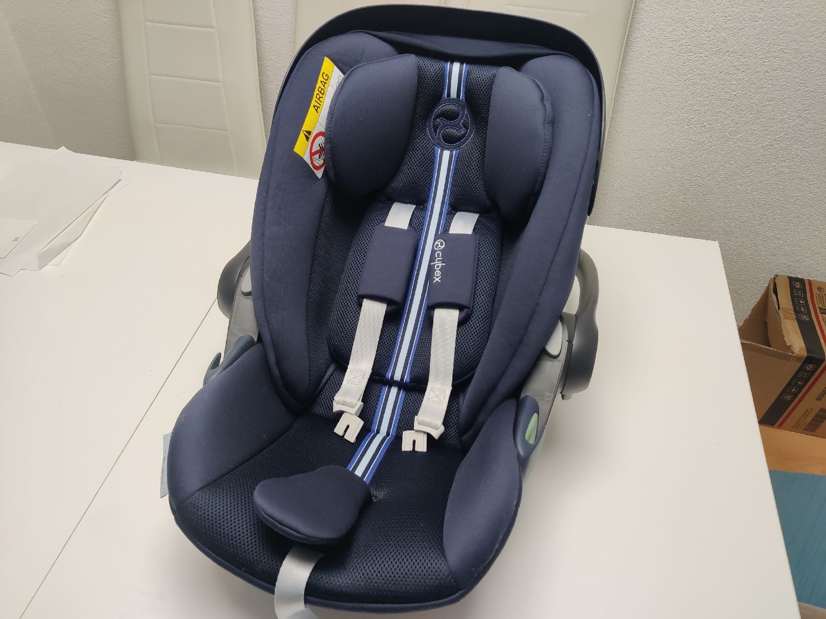 Cybex Seggiolini per auto: Babyschale Cybex Cloud G mit Basis – Usato da Winterthur venduto da bkerec 1