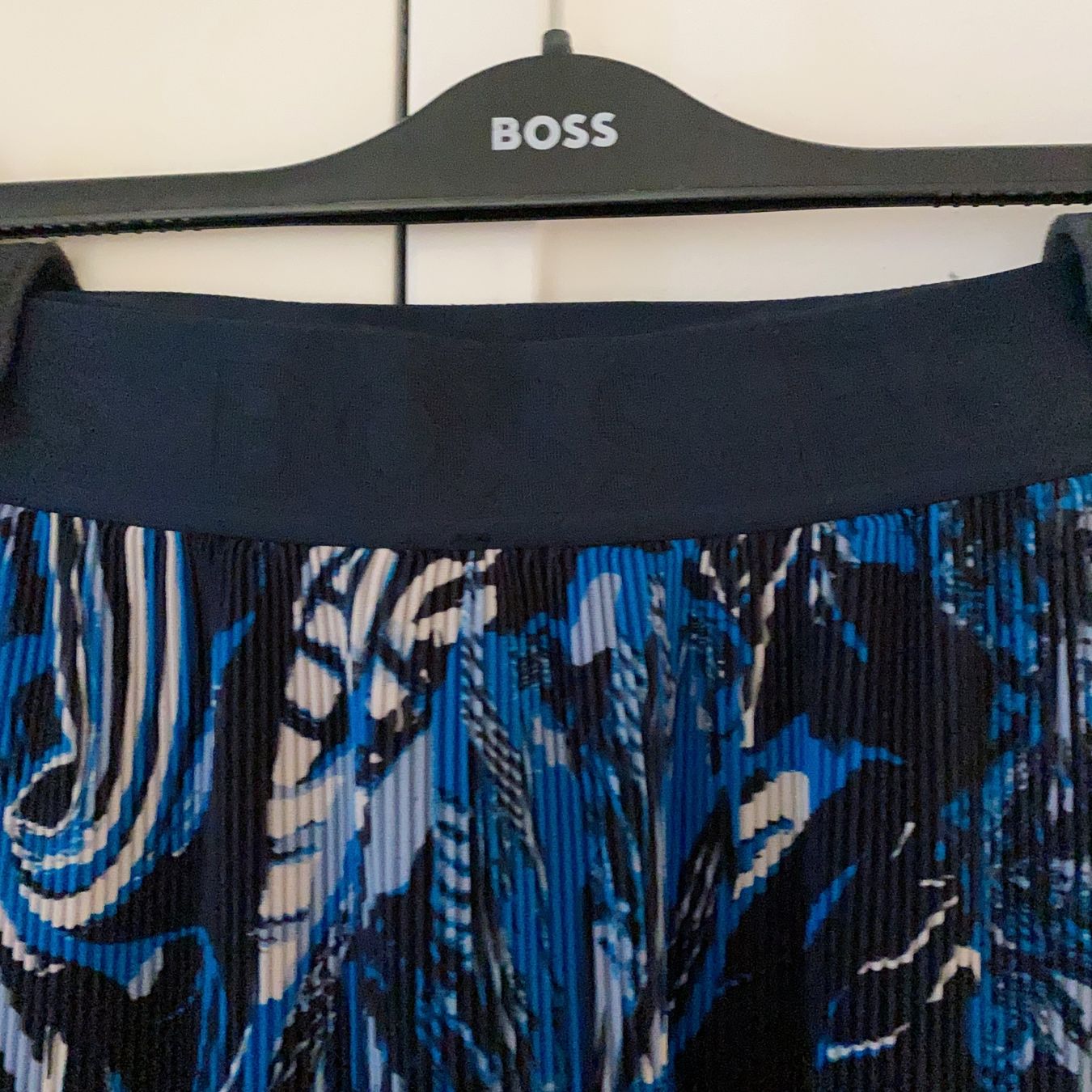 Hugo Boss Röcke: Hugo Boss A Linie rock – Neu (gemäss Beschreibung) aus Luzern von Sommer_26 4