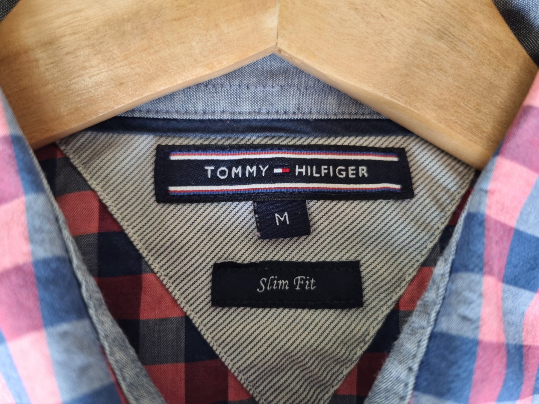 Tommy Hilfiger Camicie: Thommy Hilfiger Slim Fit Grösse M – Usato da Basel venduto da Fruchtkorb 2