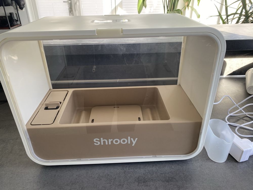 Shrooly Pilzzuchtkasten für frische Pilze Zuhause 🍄 (Gebraucht) in ...