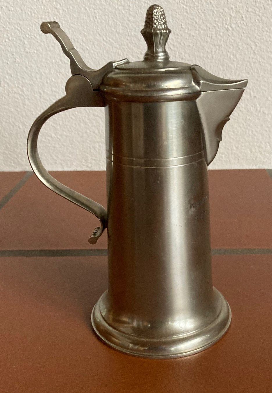 Caraffe: Kleine Zinnkanne Basel – Usato da Orselina venduto da Vrenegonde
