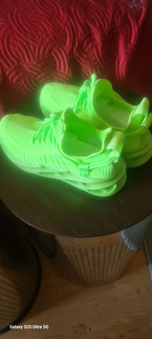 Scarpe da donna: Sneaker – Nuovo e nell'imballaggio originale da Bellerive VD venduto da Hermes5 5