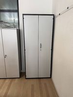 Büroschrank, Flügeltüren  1.90 m (defekt)