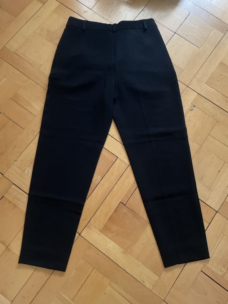 Max Mara Pantaloni: Anzughose von Max Mara Studio – Usato da Zürich venduto da joa_7xds 1