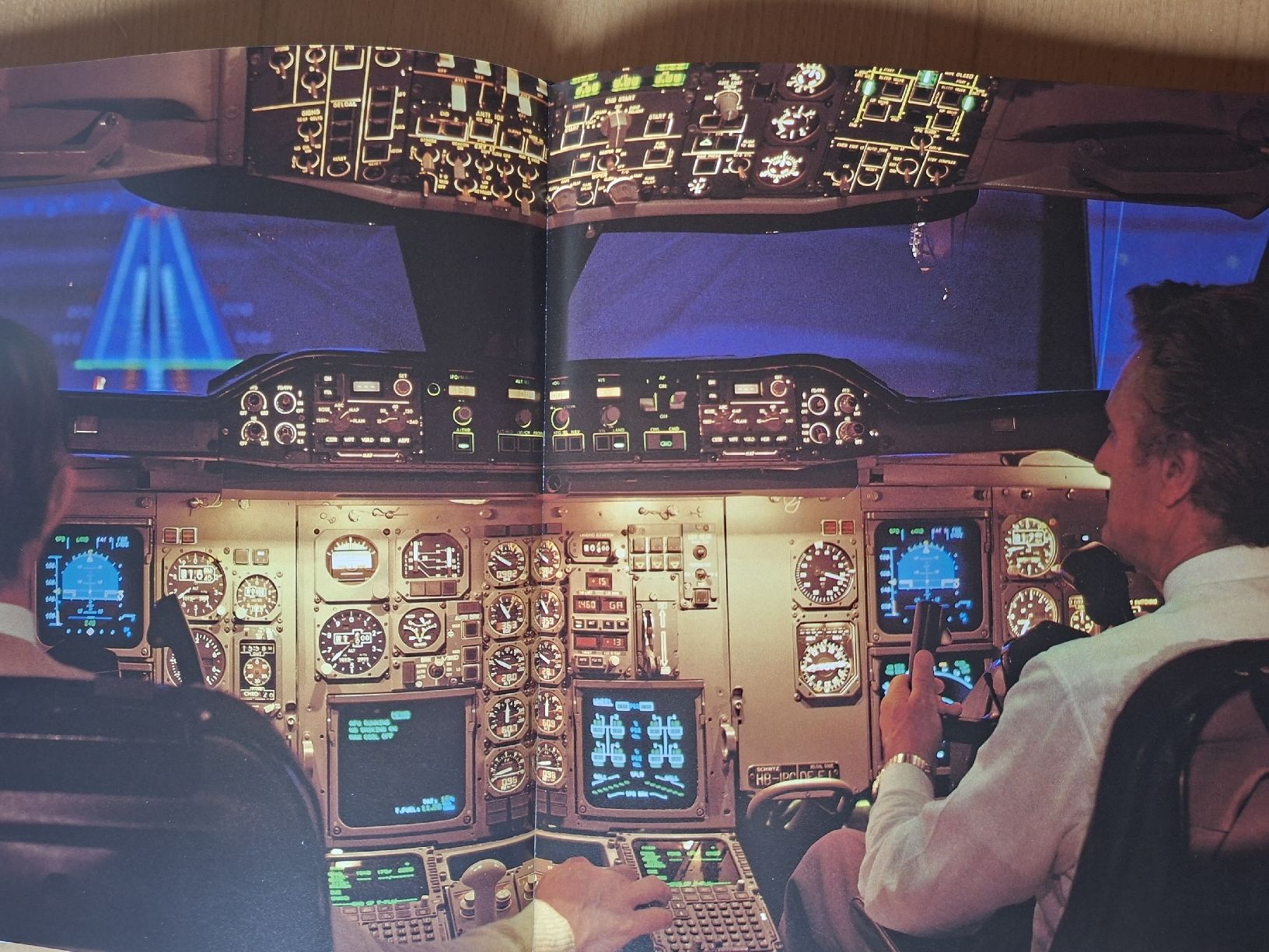 Bücher: Buch,  Tausend Berufe für ein Flugzeug – Gebraucht aus Schwanden Sigrisw von cadieux71 4