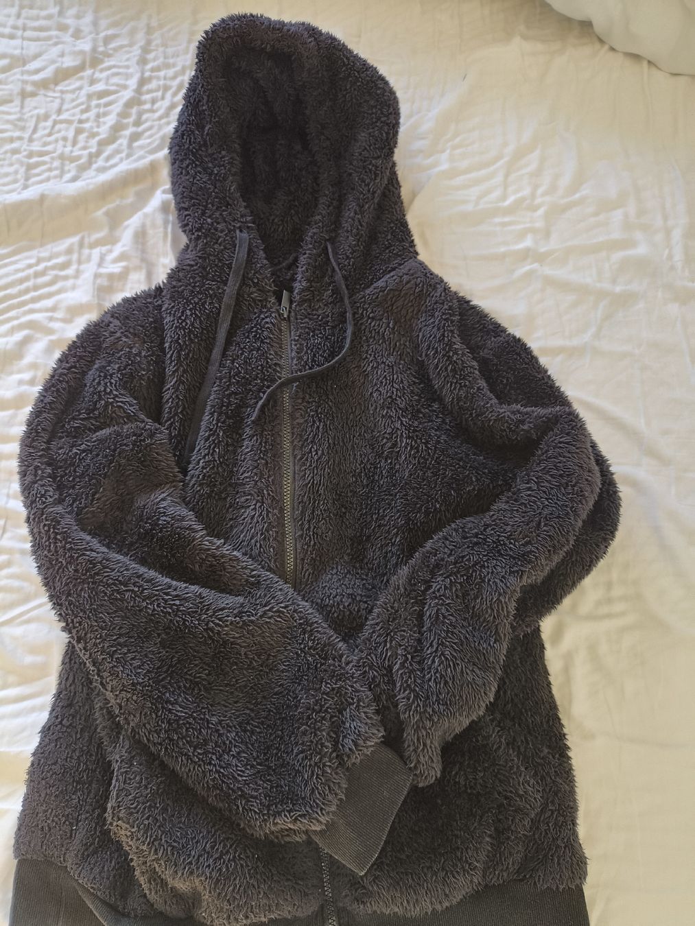 Maglioni & Felpe: Bären-Sweatshirt – Nuovo e nell'imballaggio originale da Münchenbuchsee venduto da ben_vbw7