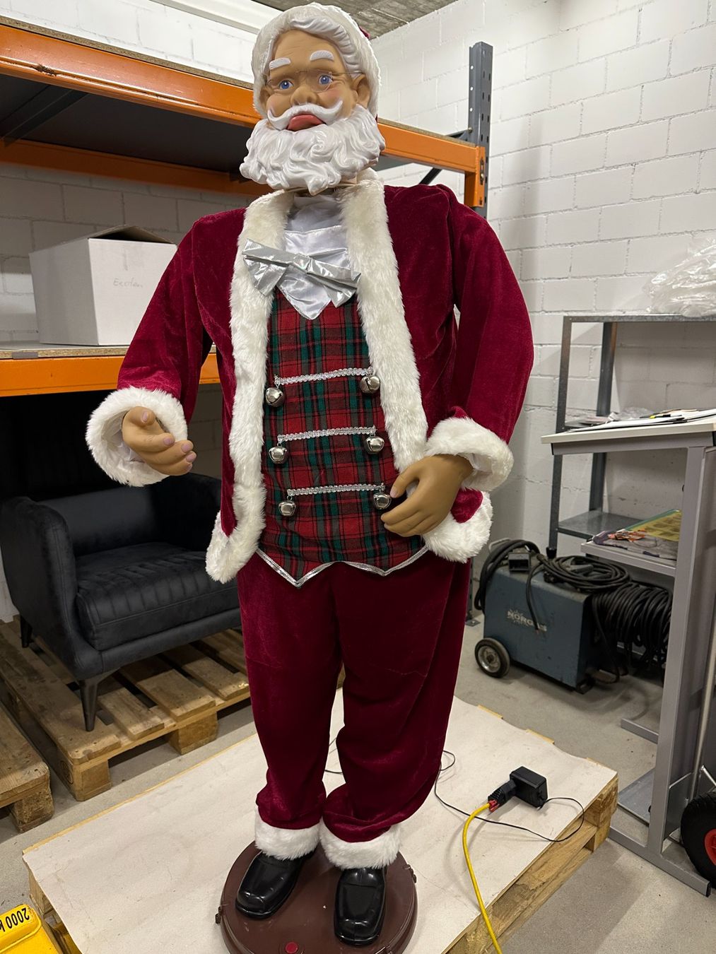 Tutte le decorazioni: Samichlaus der tanzt und singt – Usato da Laupen ZH venduto da Mcafi02 2