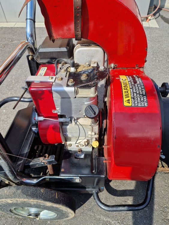 Toro Toutes les machines: TORO Laubsaeuger Recycler, Briggs&Stratton Motor, Guter Zust – D'occasion à Morschach par Fimhof 4