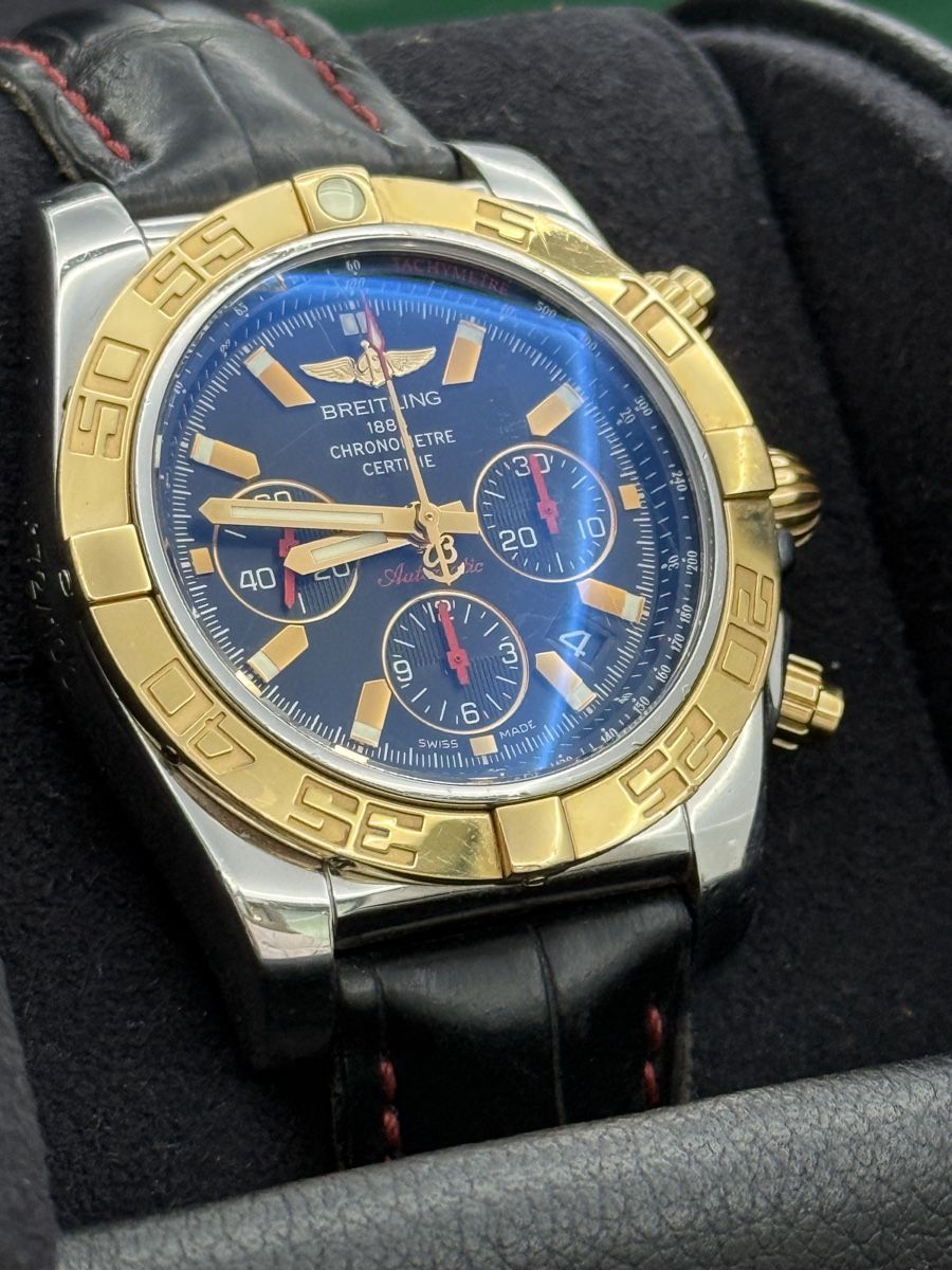 Breitling Montres: Breitling Chronomat 44 72/100 Limited Full Set – D'occasion à Zürich par watchdealer-24 2