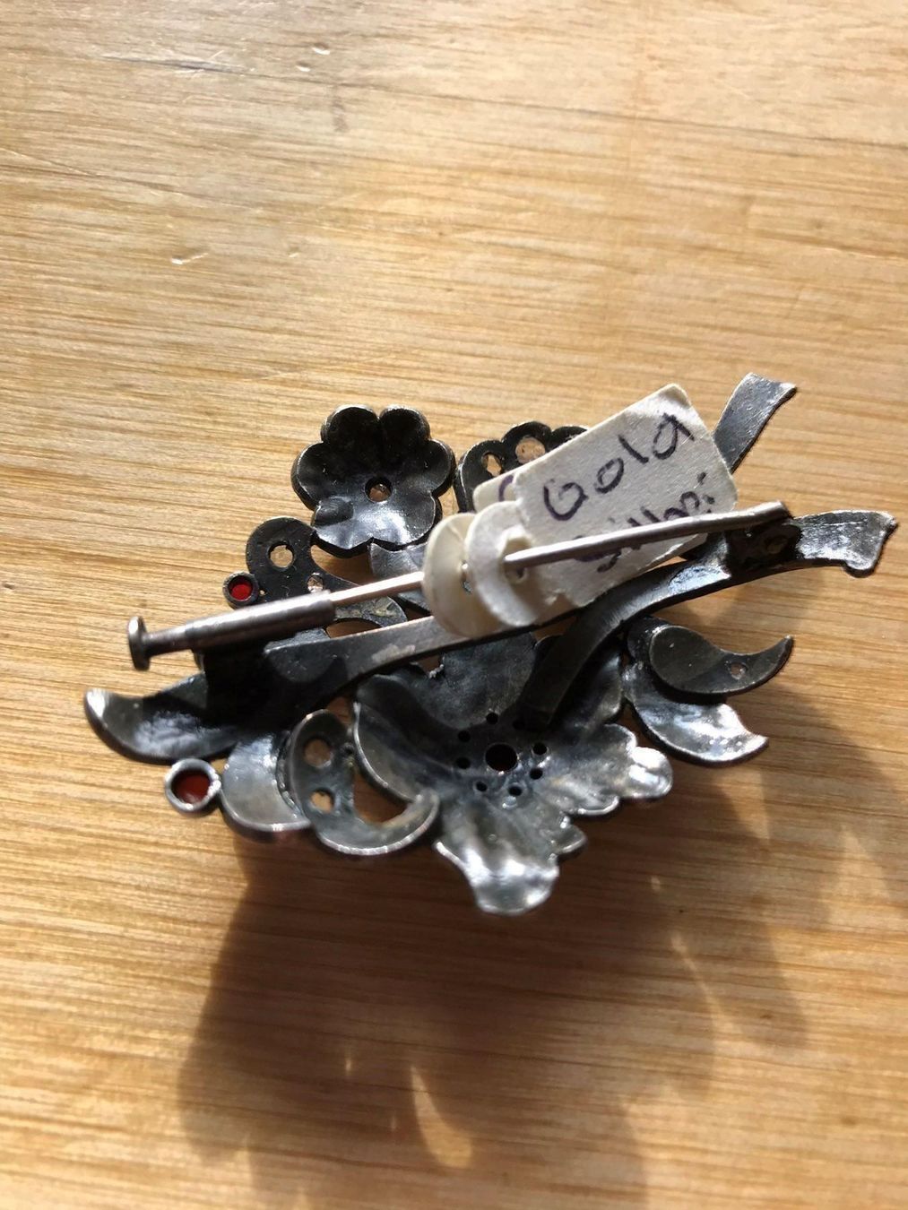 Spille & Fermagli: Brosche um 1840 mit Diamanten u Korallen – Usato da Tübach venduto da Tijera 4