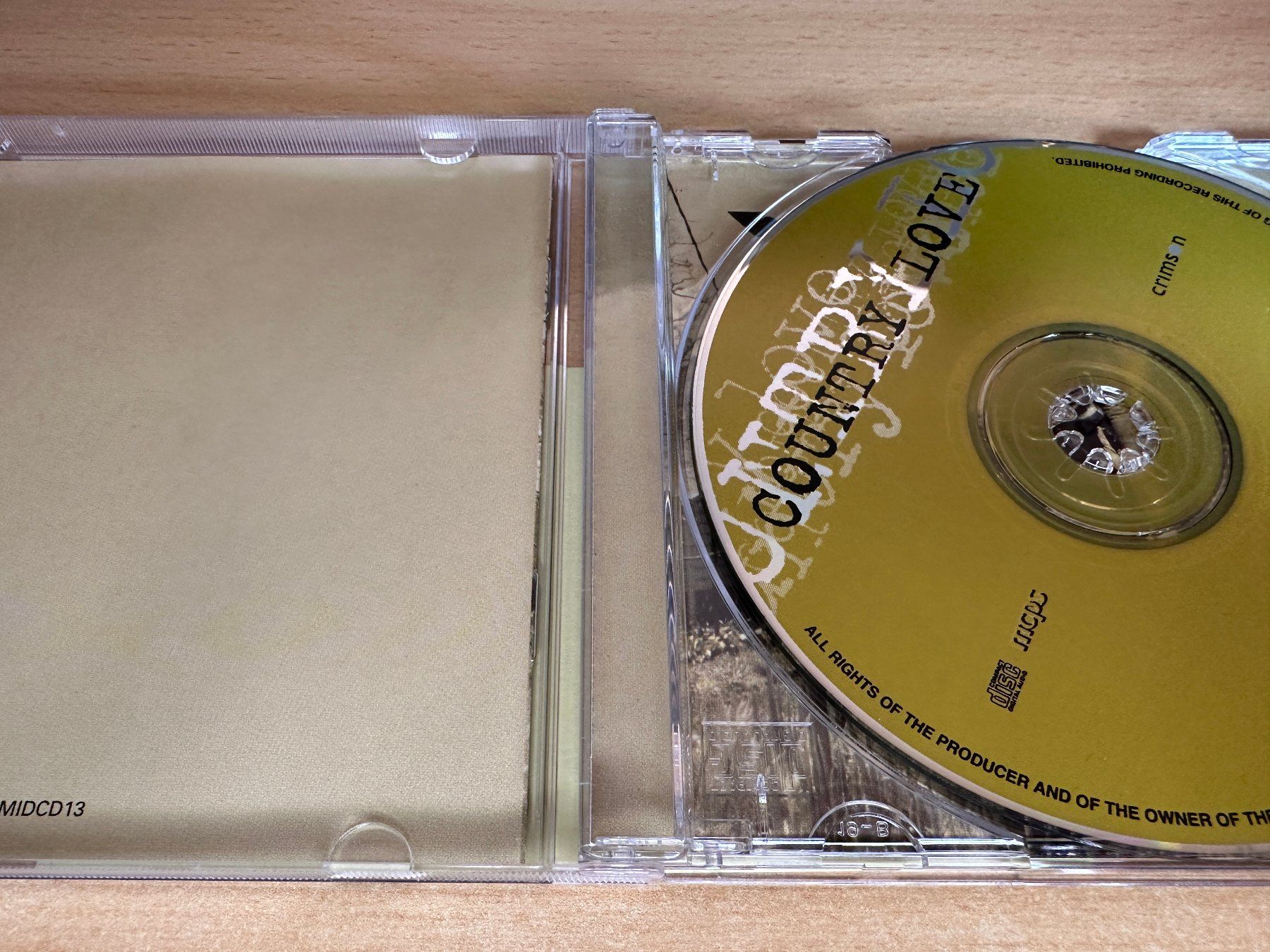 CD: N2 Various Artists - Country Love – Usato da Rikon im Tösstal venduto da Alpenmutz 2