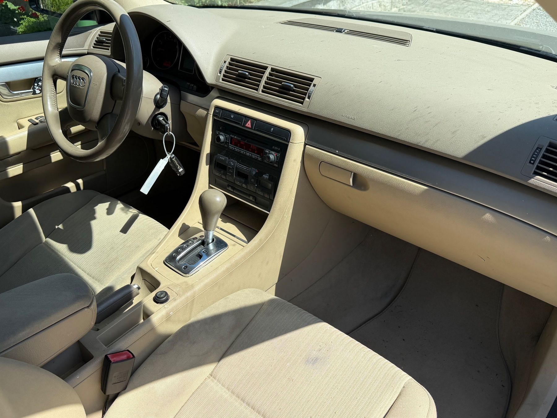 Audi Autos: AUDI A4 Avant 1.8 Turbo | Automat – D'occasion à Rebstein par Cache 7