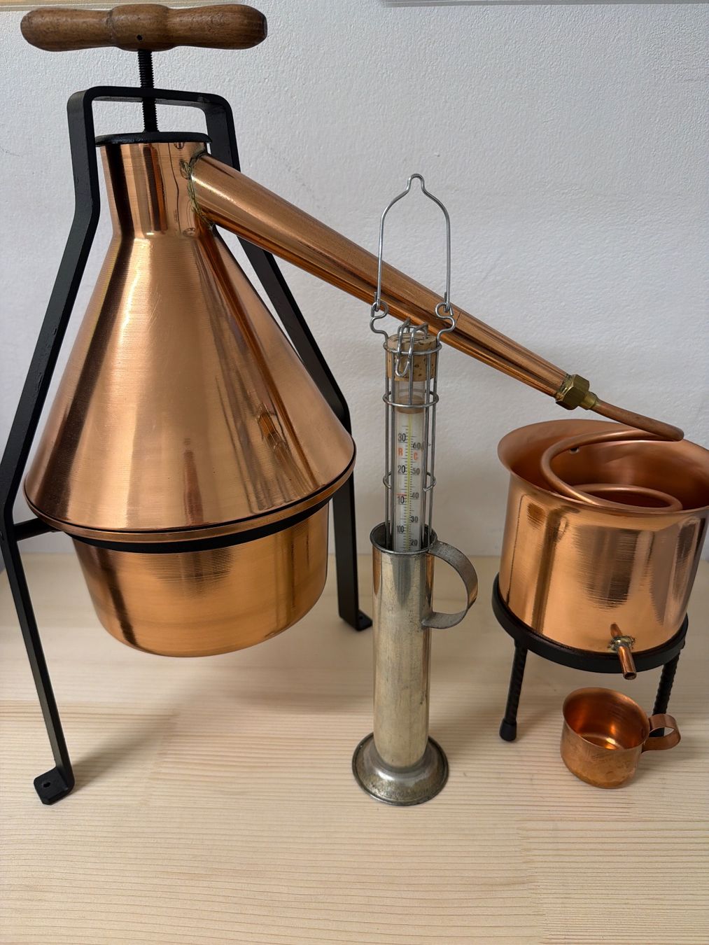 Elettrodomestici da cucina: Destillierapparat Kupfer mit Thermometer – Usato da Adligenswil venduto da goverla11 6