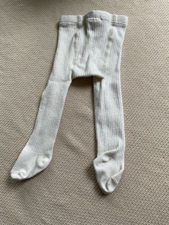 4 Strumpfhosen 2x 3-6 / 2x 6-12 M