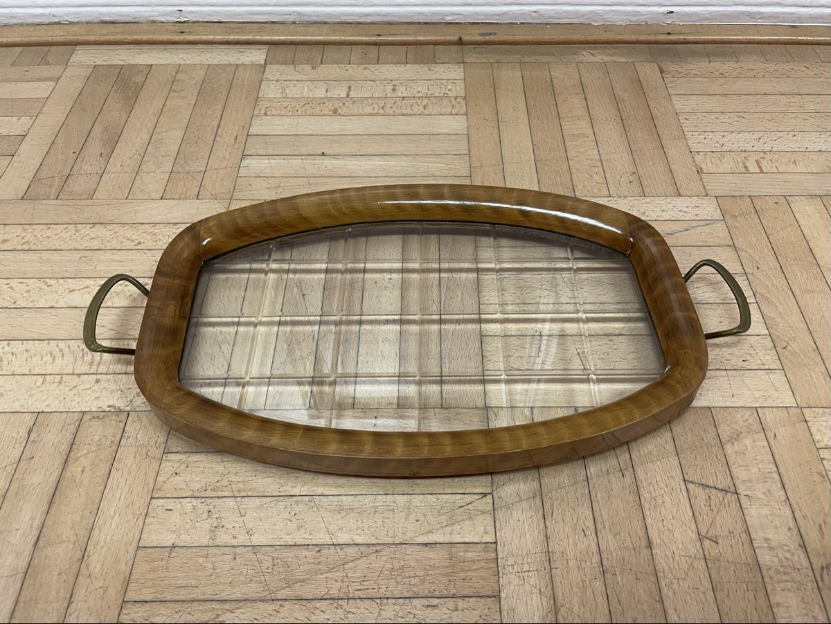 Servierplatten: Kleines 50s Serviertablett Nussbaum Glas Tablett vintage – Gebraucht aus Zürich von Vintagewiesel 2
