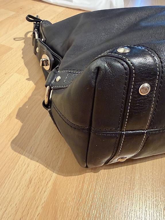 Borse da donna: Coach Carly Large Hobo Bag – Usato da Dübendorf venduto da CorAr 2