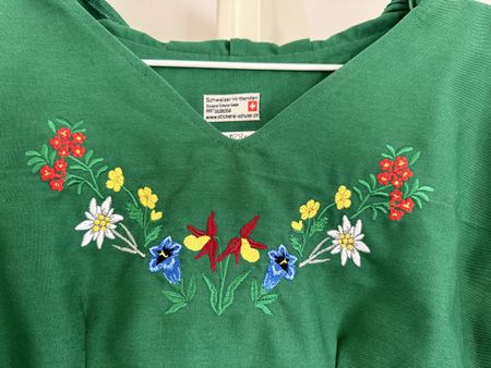 Schönes Schweizer Hirtenshirt, Grösse M