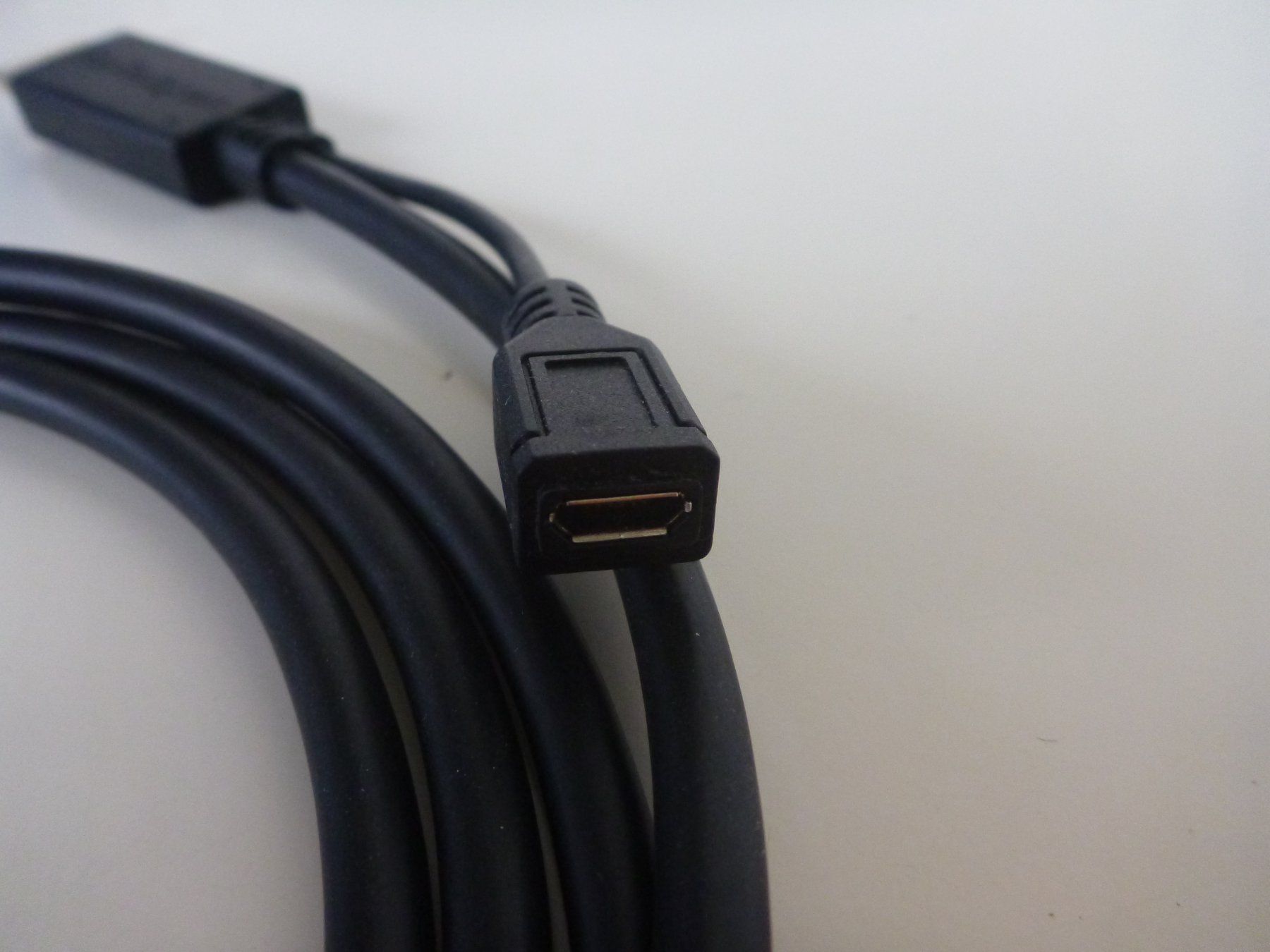 Adattatori: VGA zu HDMI-Kabel – Nuovo (secondo la descrizione) da Birmenstorf AG venduto da tritonius 3